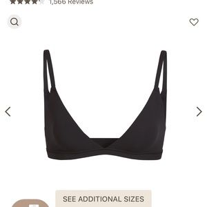 Fits everybody triangle bra size S